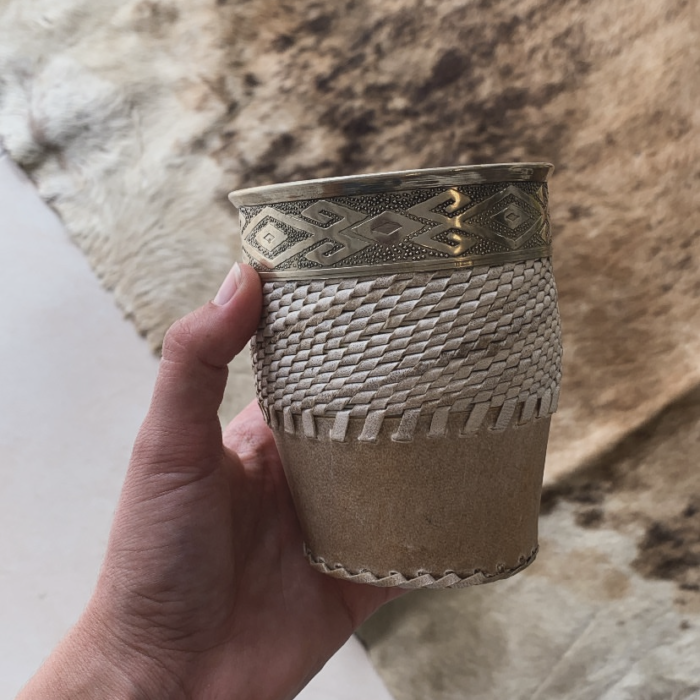 Mate de cuero trenzado